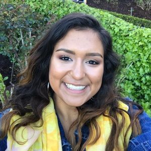 Meet your Posher, Nadia
